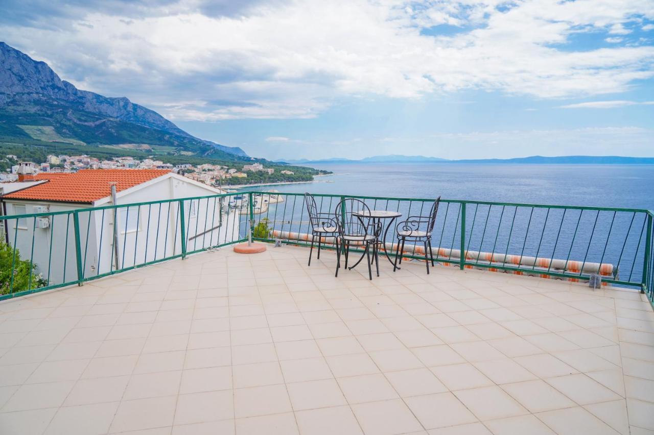 Studio Apartman Monika Baška Voda Exterior foto